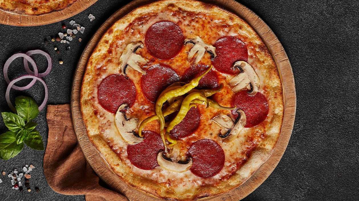 Sucuklu Pizza