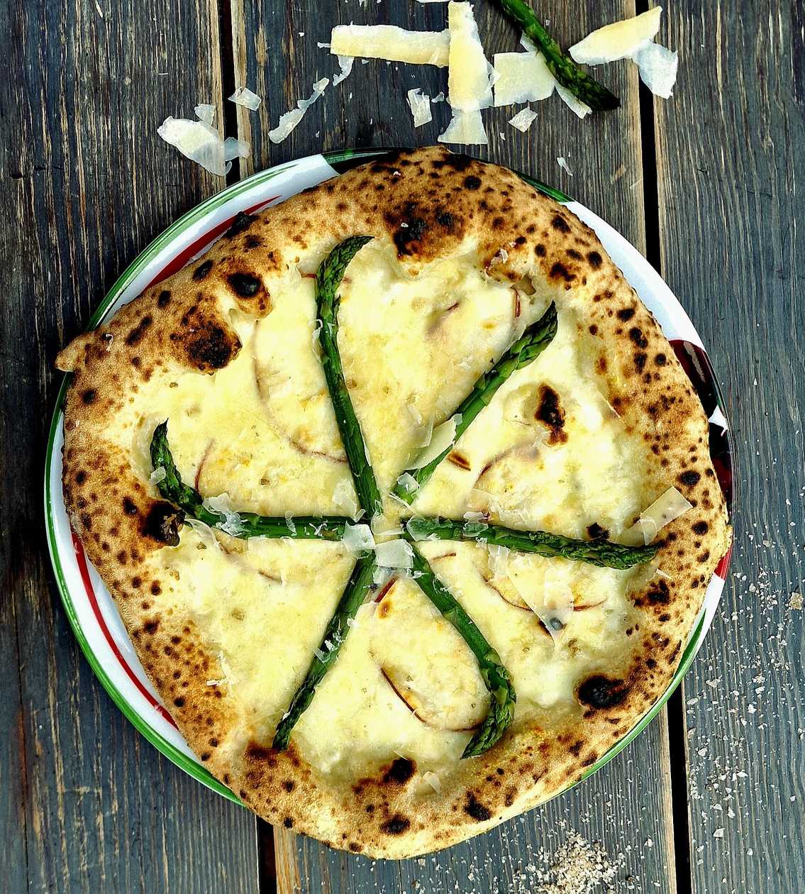 ASPARAGI E TARTUFO