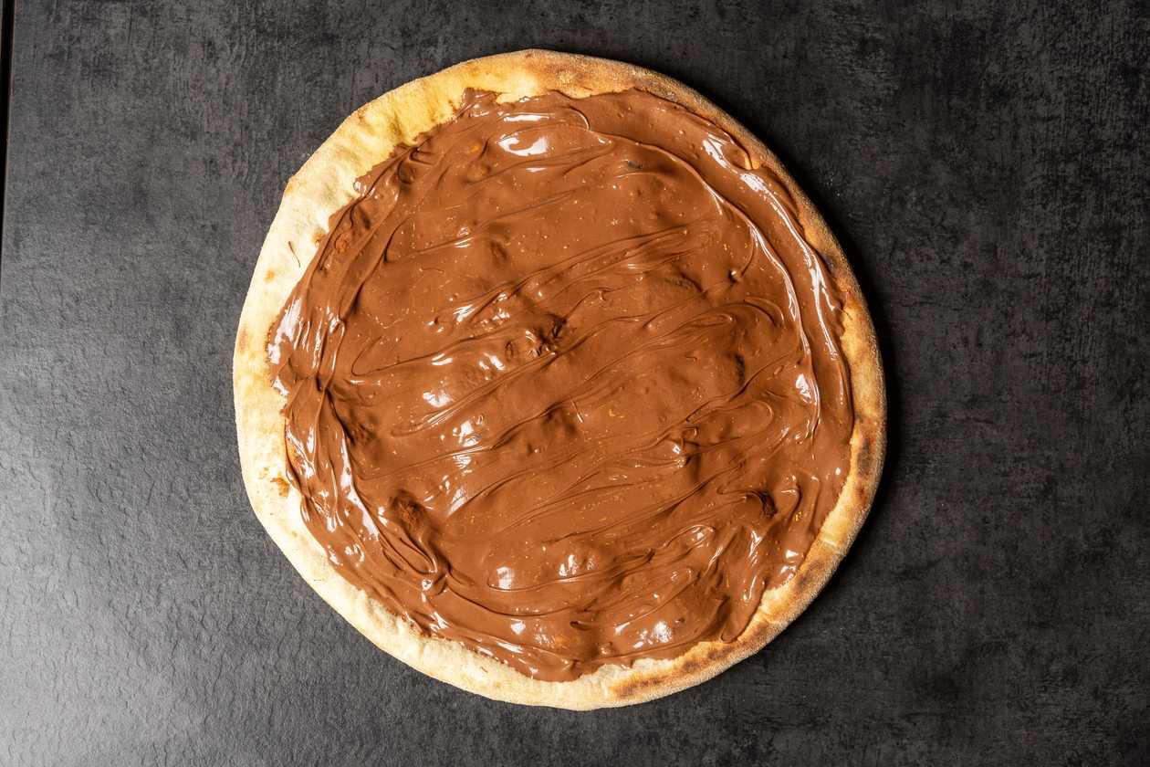 Nutella Pizza