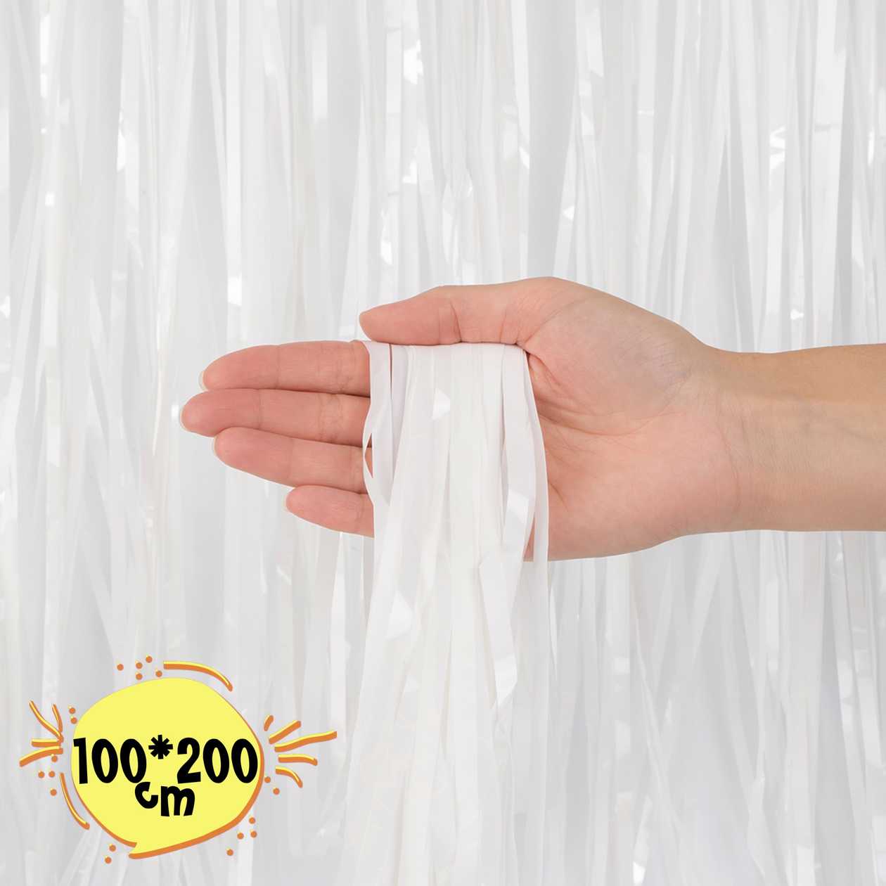 Rain curtain, white