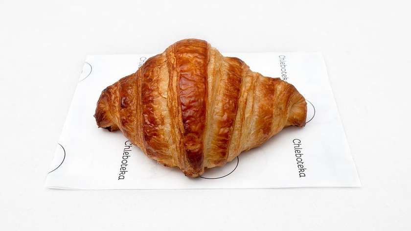 croissant with butter