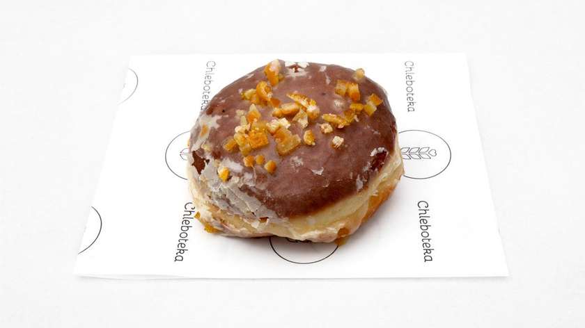 donut with marmalade