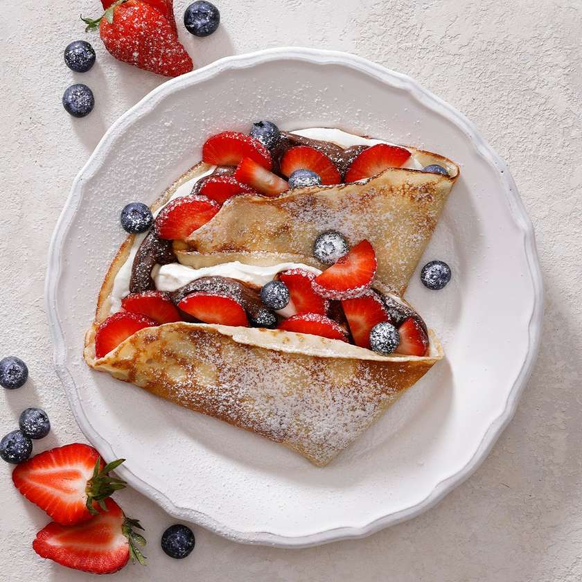 Crepe fruits of summer