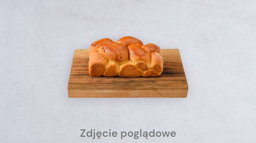 Brioche z kremem pistacjowym