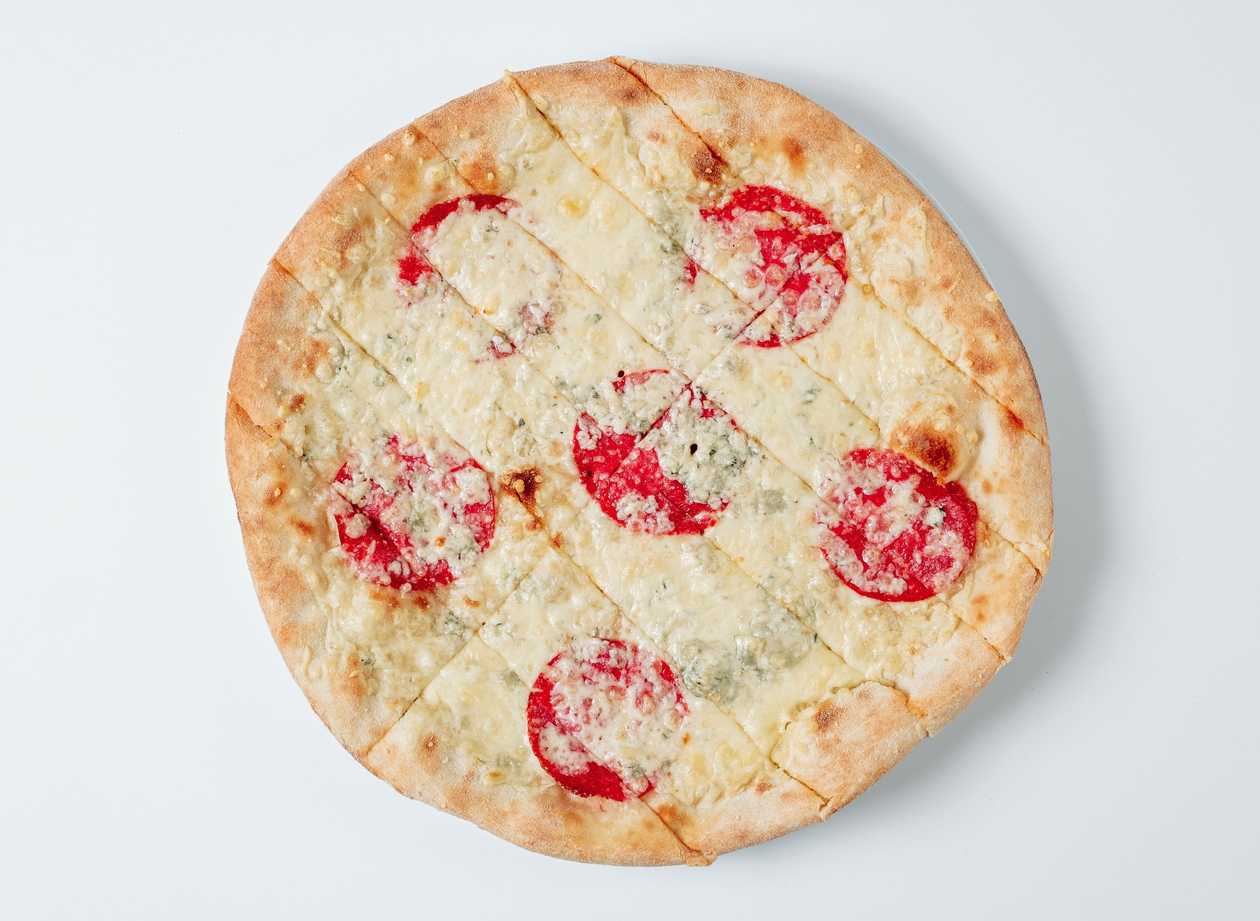 Pizza Tyčinky Se Sýrem, Salámem A Nivou "146"