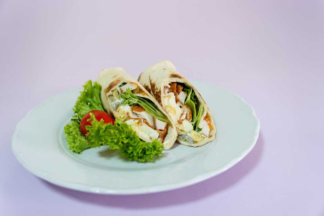 Meniu Wrap crispy cu cartofi prajiti