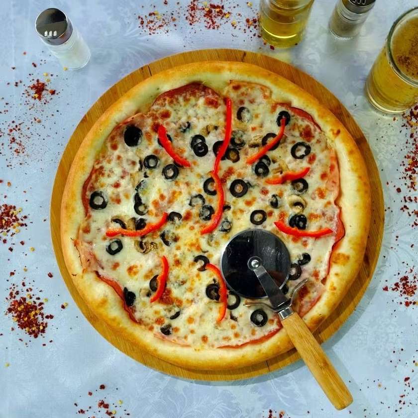 Pizza Capriciosa 1+1