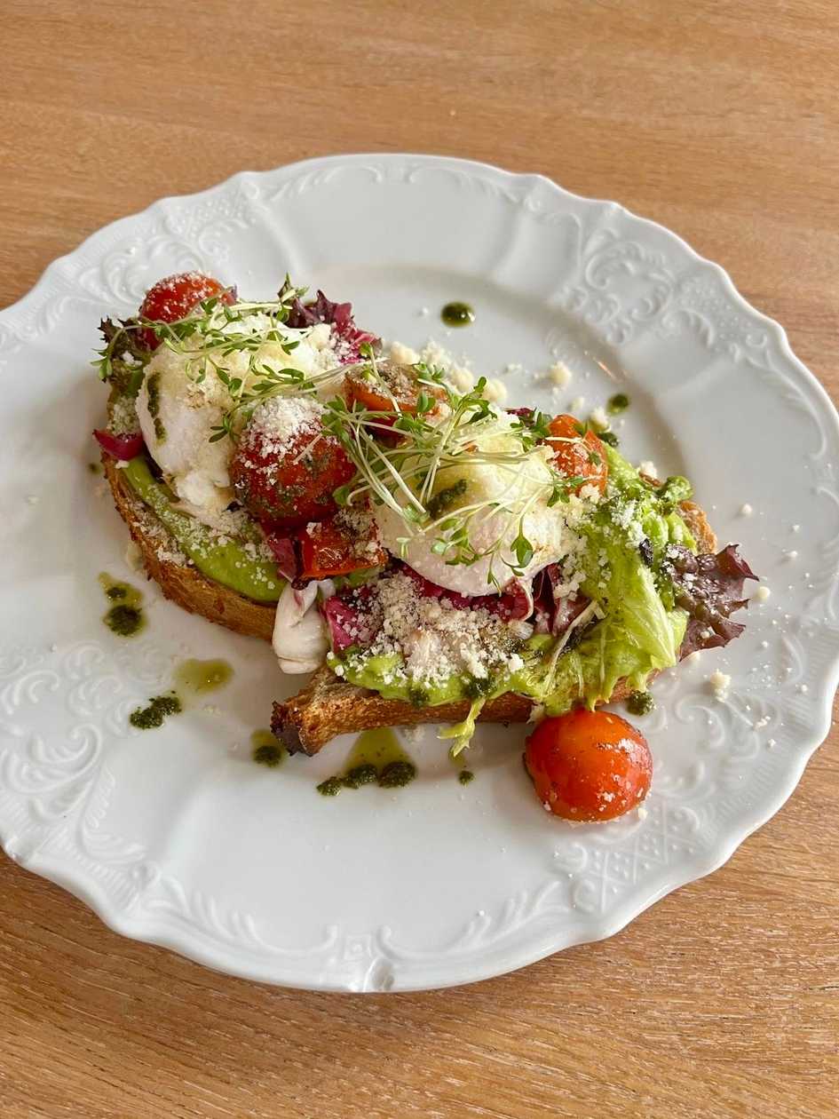 Avocado toast