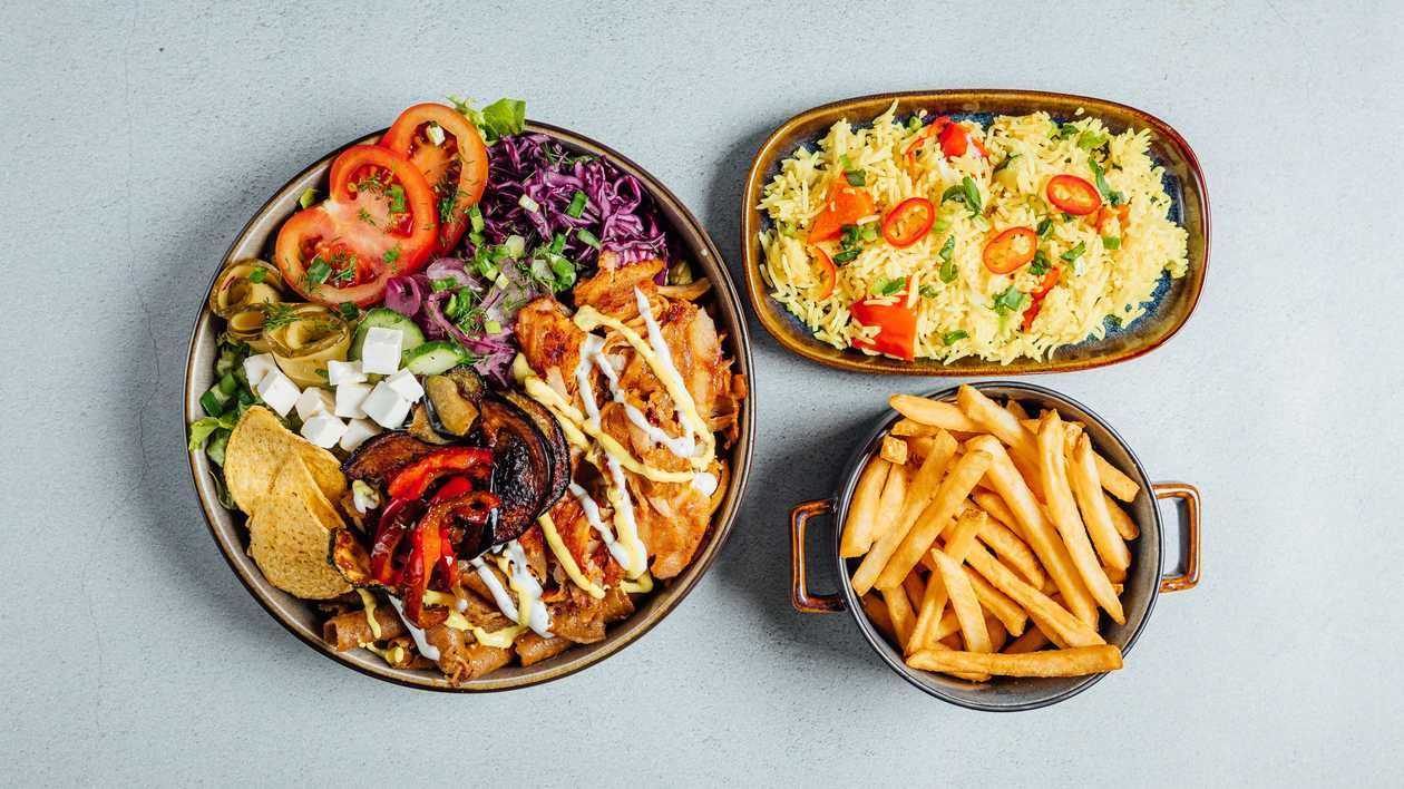 Gemuse doner kebab on a plate
