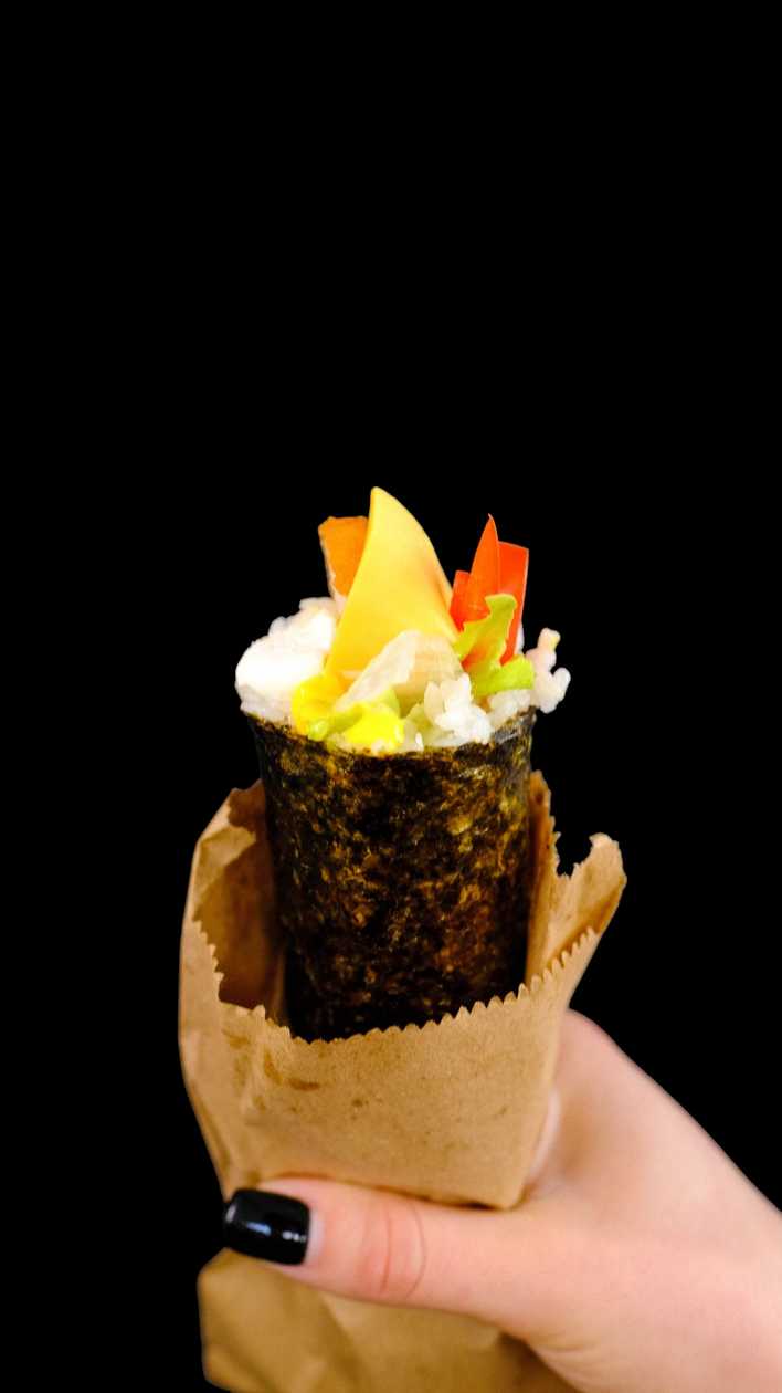 Hand Roll with Nuggets