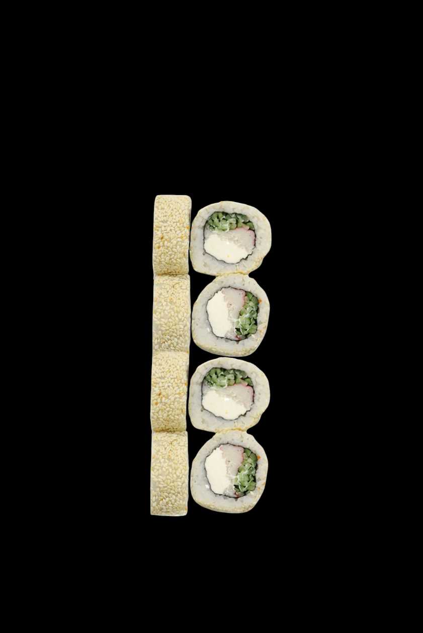 Philadelphia Roll in Sesame with Snow Crab