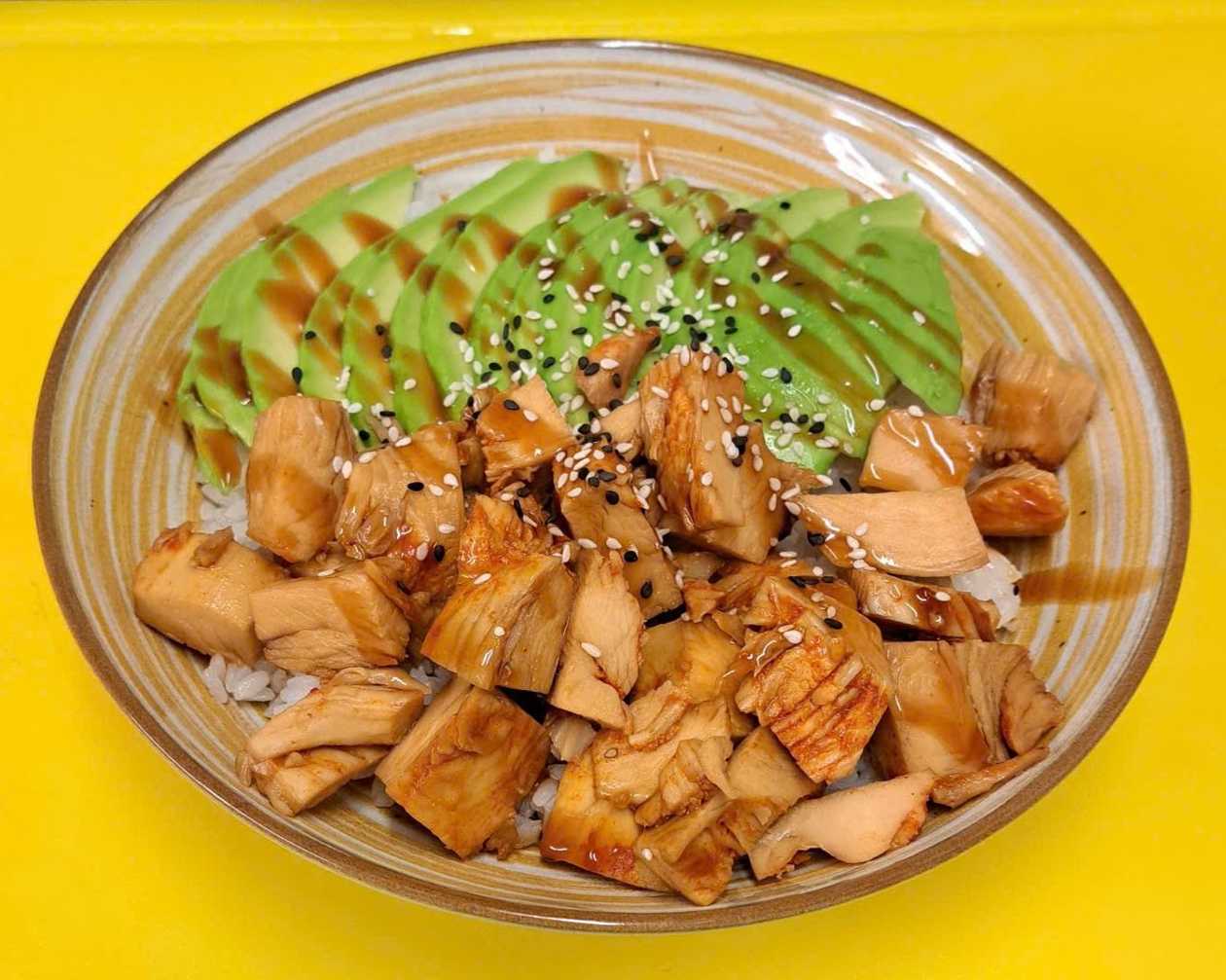 PK6 Rice Bowls Chicken Avocado