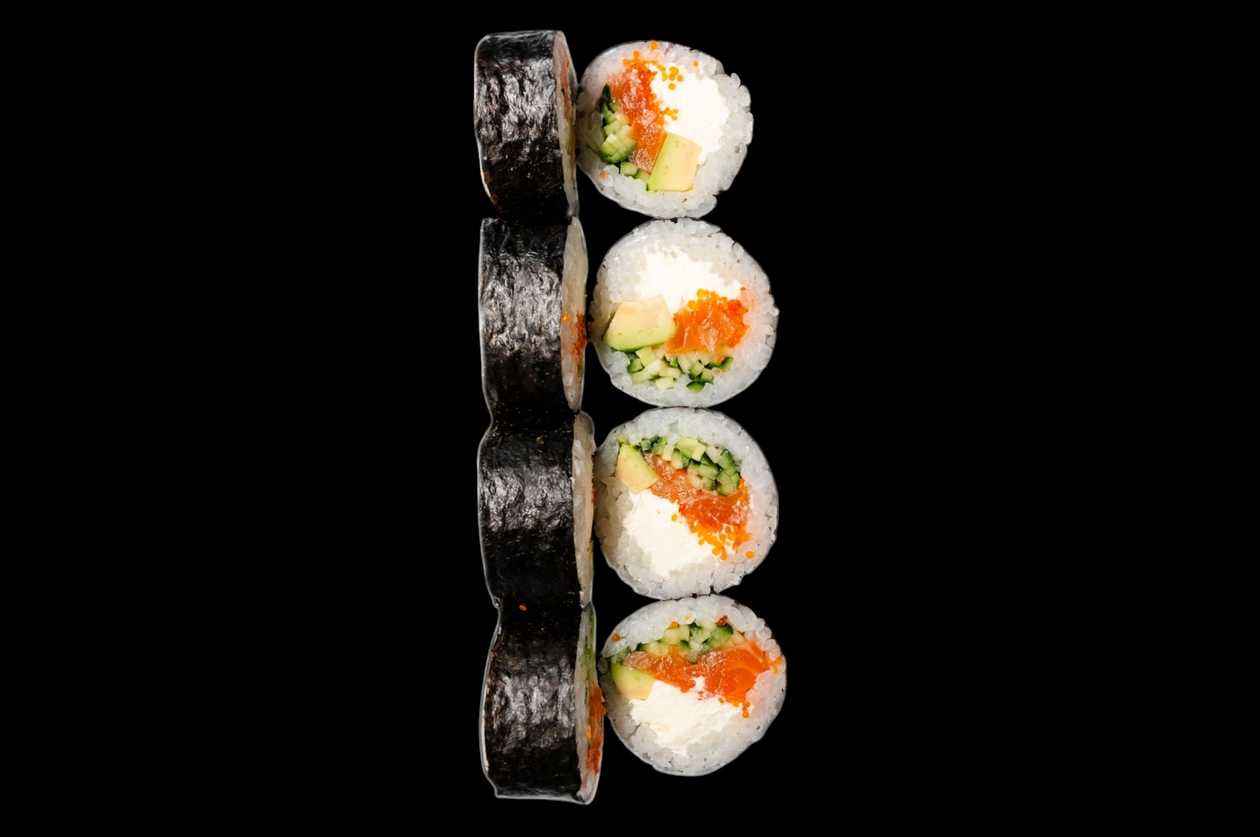 Futomaki Roll with Salmon