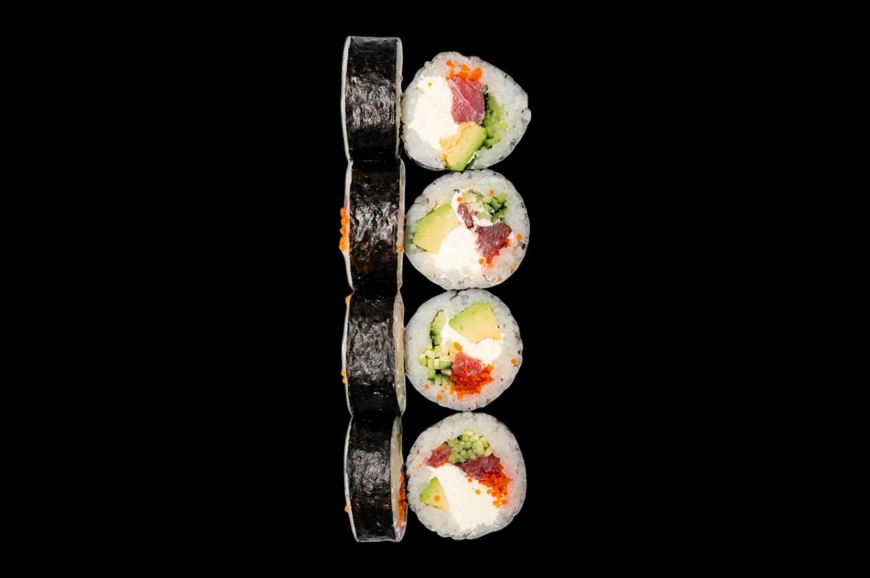 Futomaki Roll with Tuna