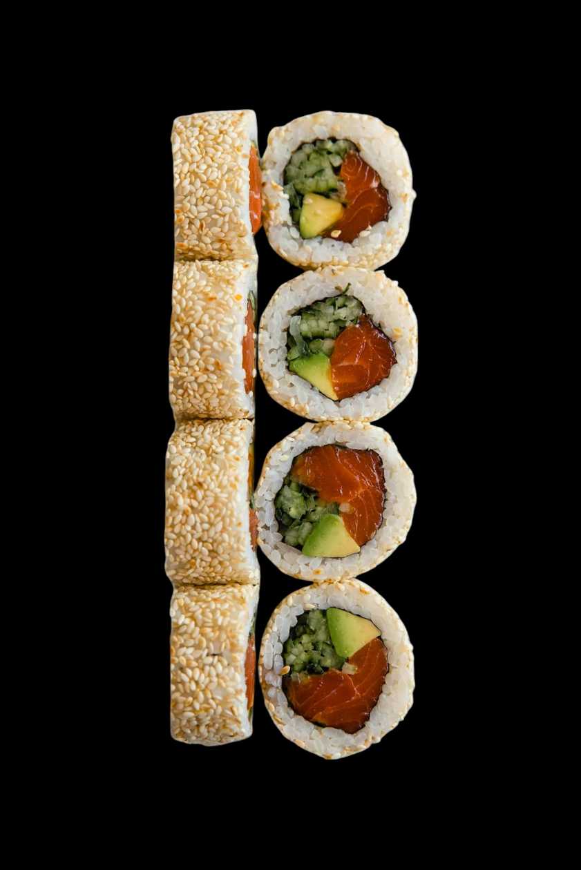 California Roll with Tuna and Sesame Seeds
