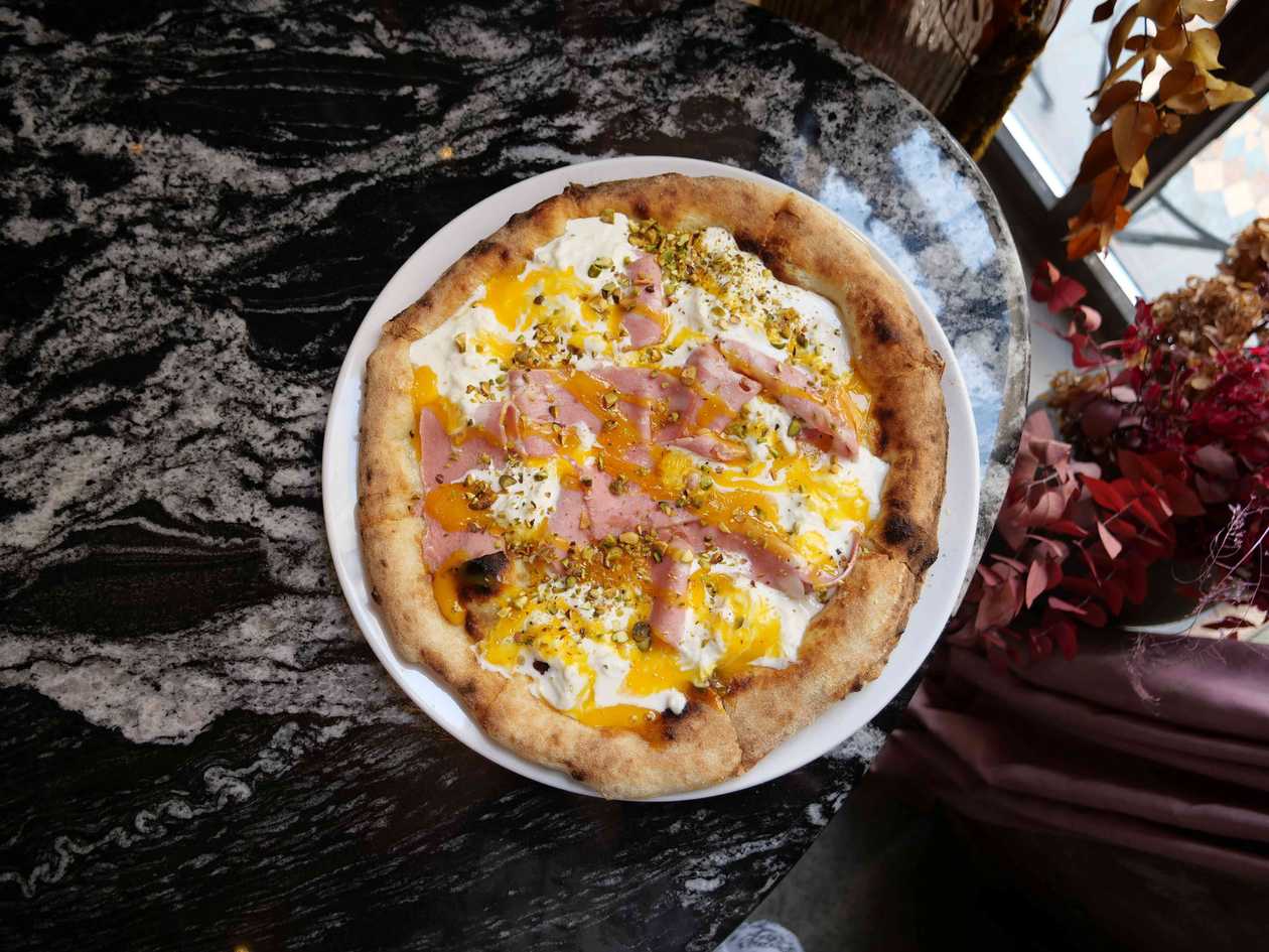 Pizza with mortadella and stracciatella
