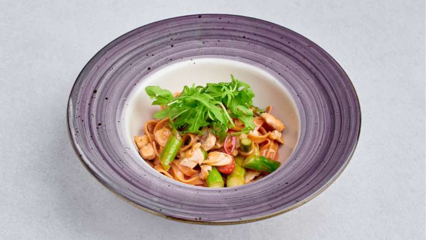 SALMON TAGLIATELLE ASPARAGUS