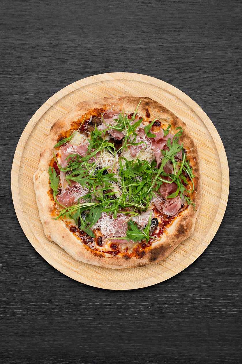 Prosciutto e funghi