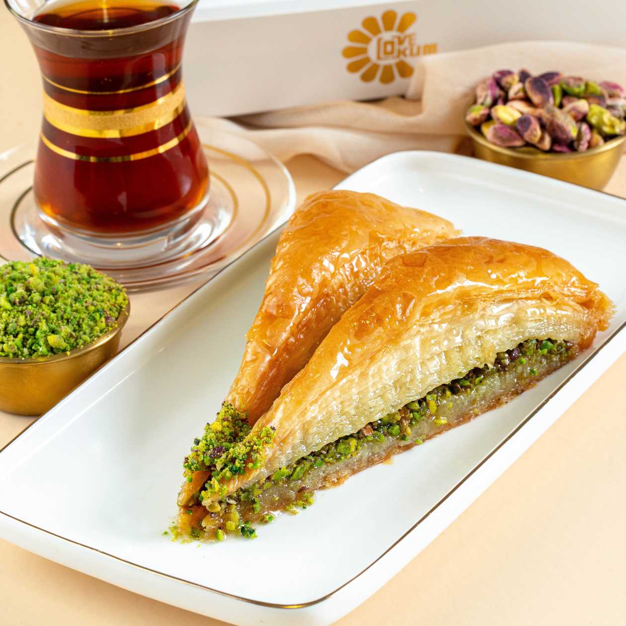 Havuç Dilim Fıstıqlı Paxlava (1 Ədəd)