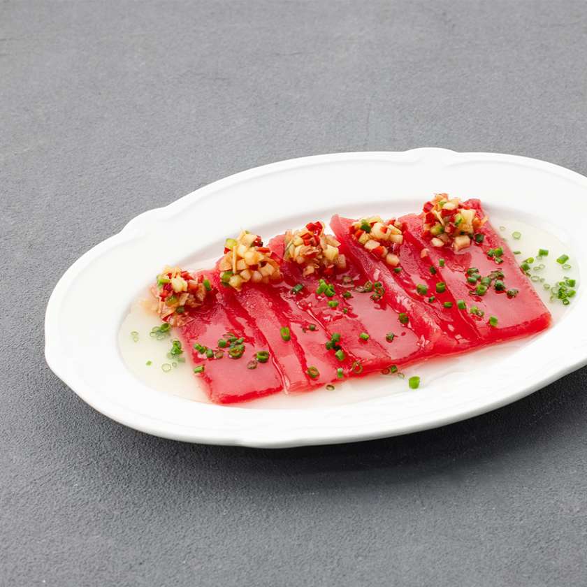 Sashimi z tyńczyka