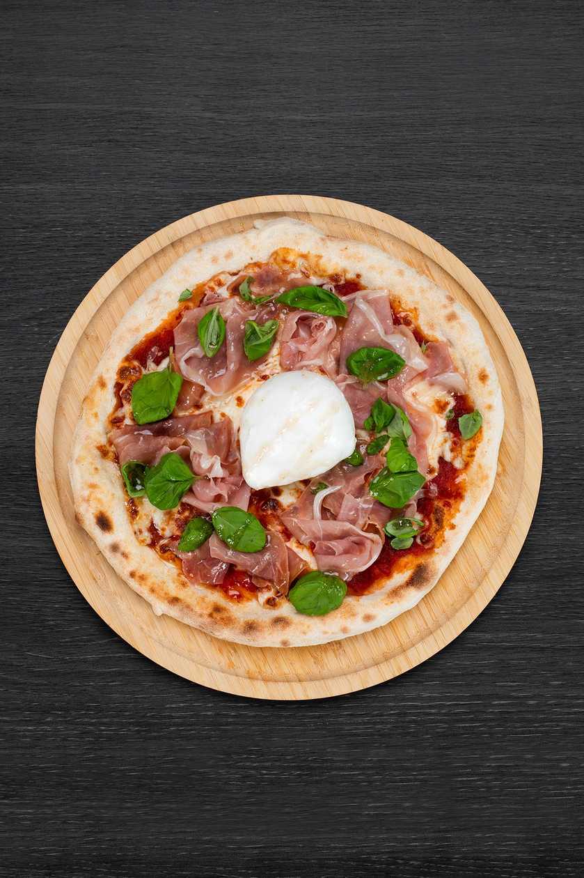 Prosciutto e buffalo mozzarella