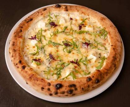 Pizza Quattro Formaggi