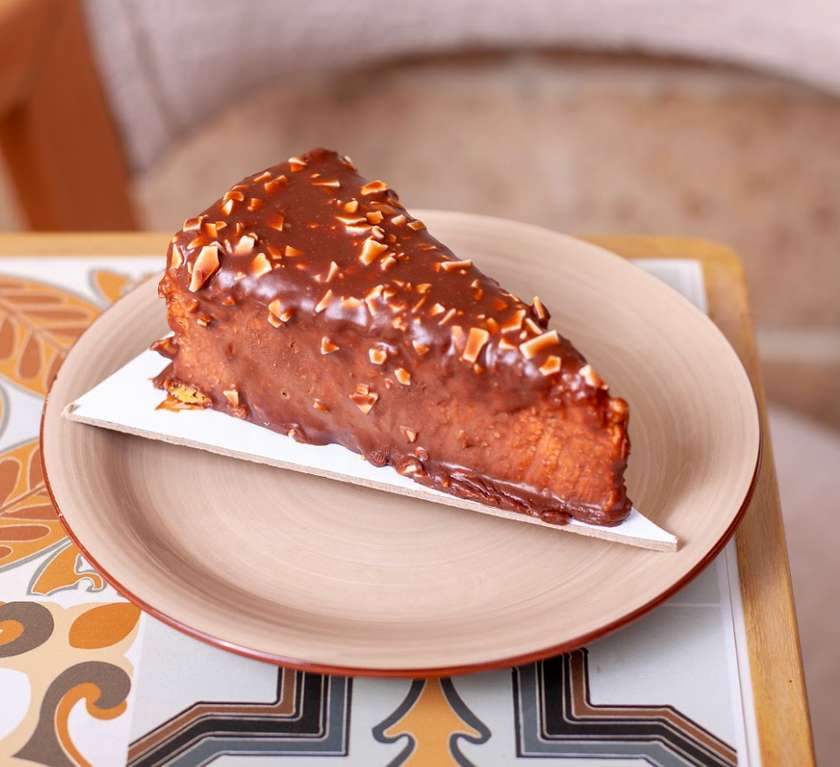Bounty cheesecake