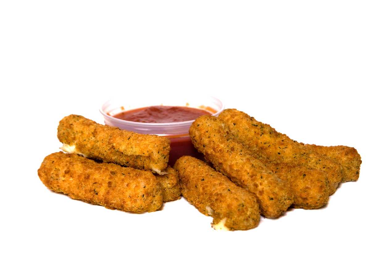 Cheese Sticks (8 pcs) + Cranberry Sauce
