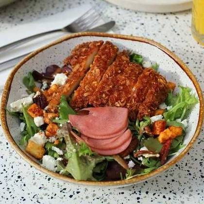 Salada de Frango Grelhado