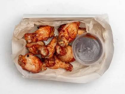 SPICY CHICKEN WINGS 8ks