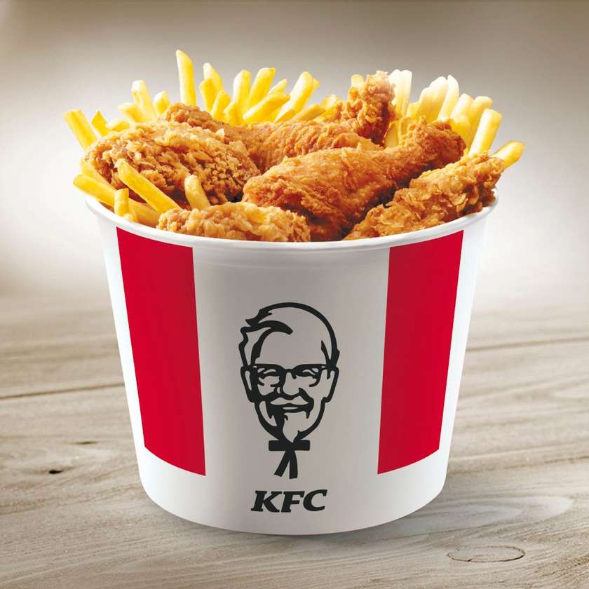 BUCKET DUET