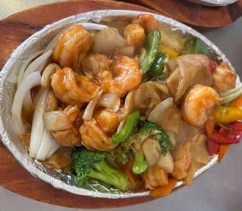 Garlic Shrimp on Hot Plate N21