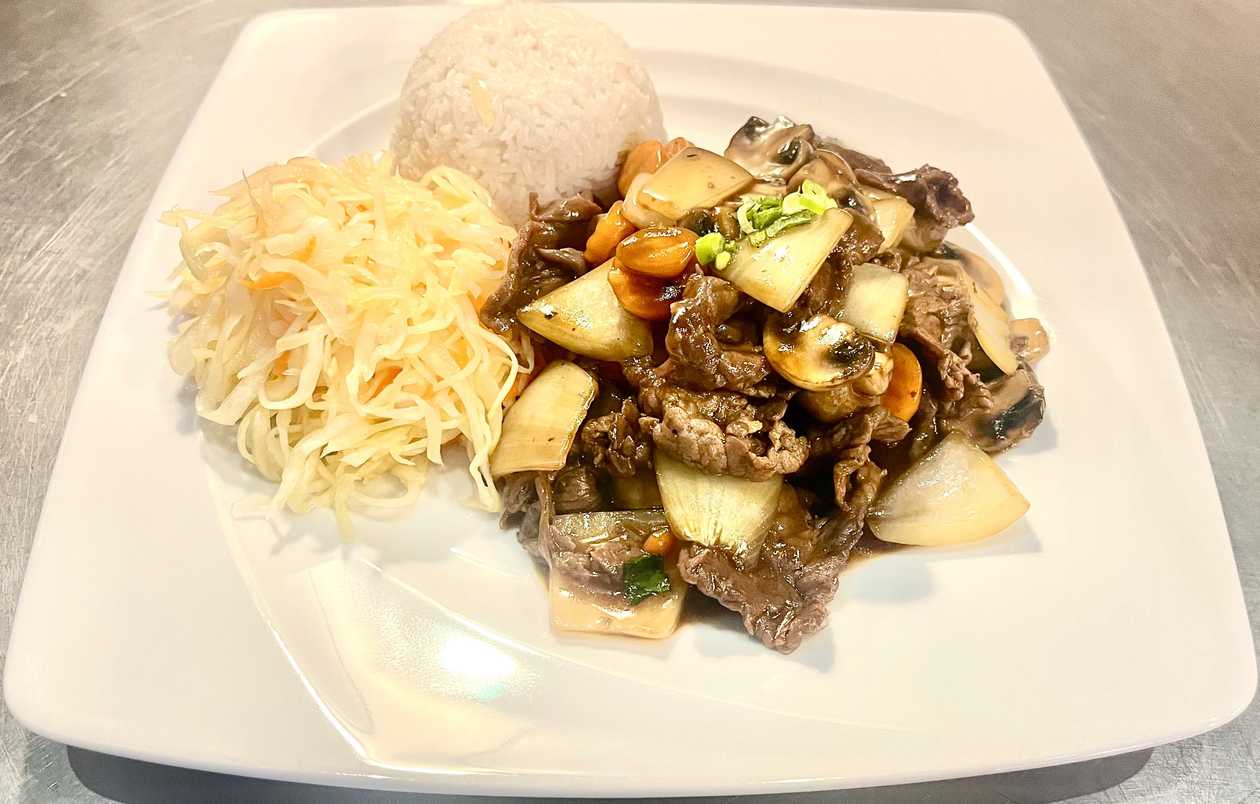 Beef in Thai with Basil
