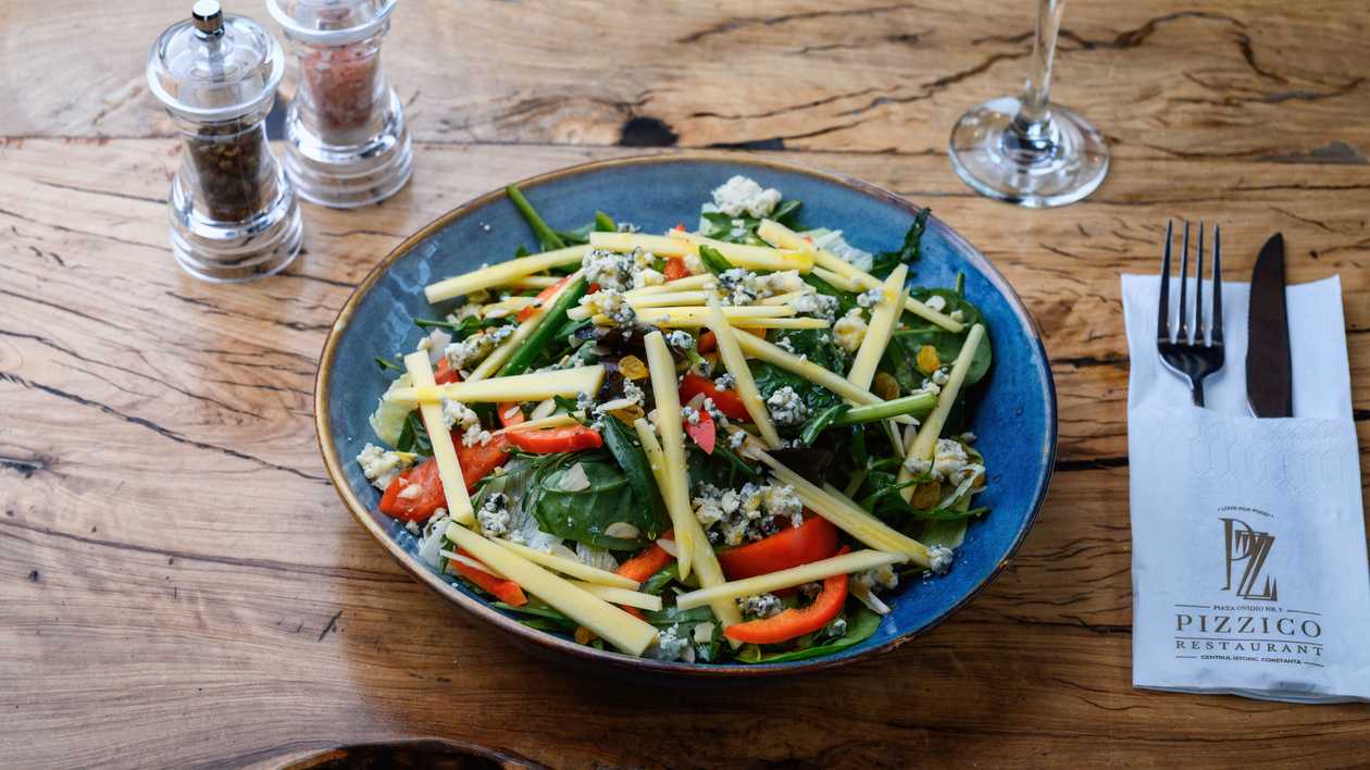 Salata Cheesy Mango