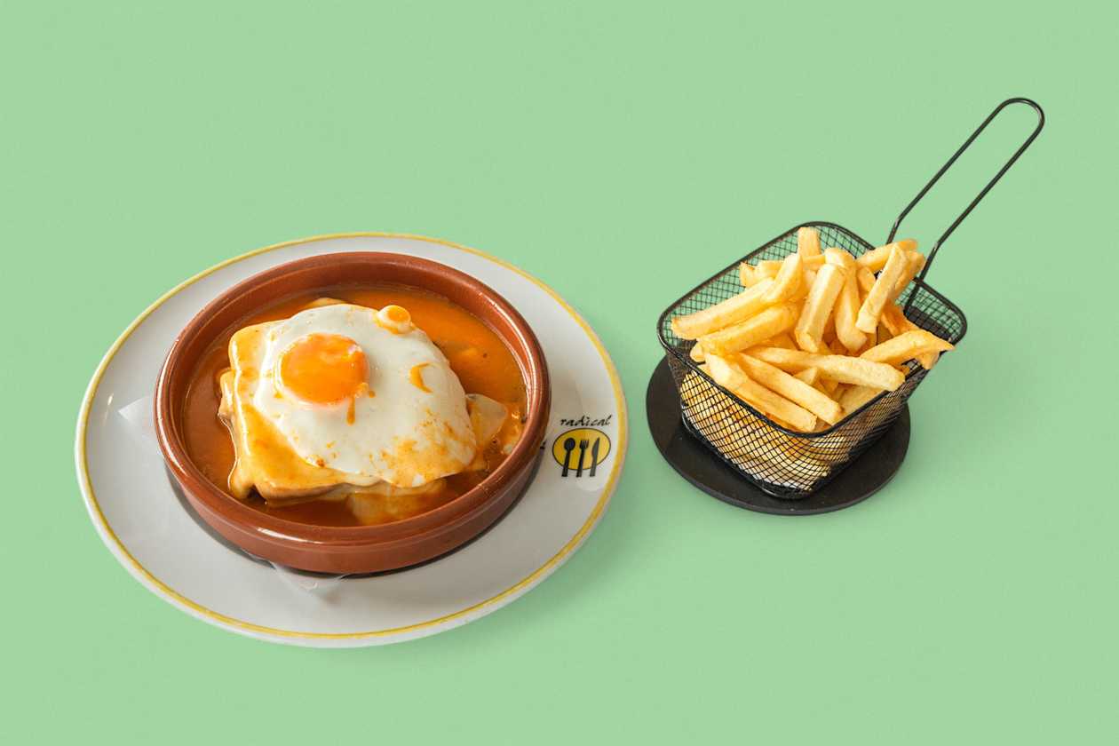 Beef Francesinha