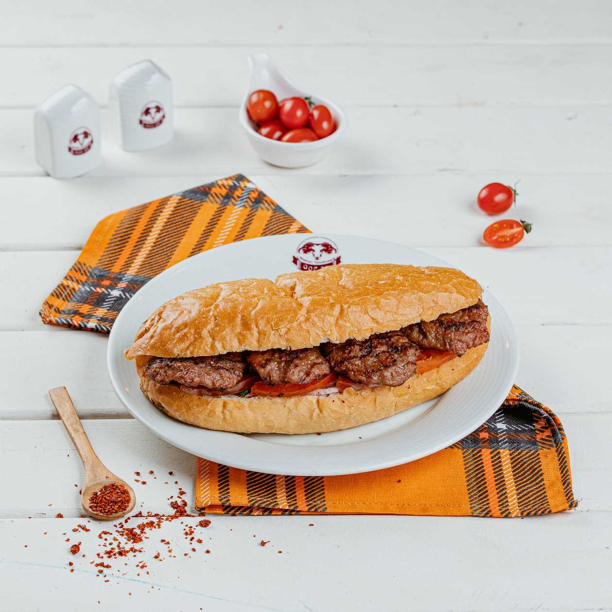 Meatballs in bread