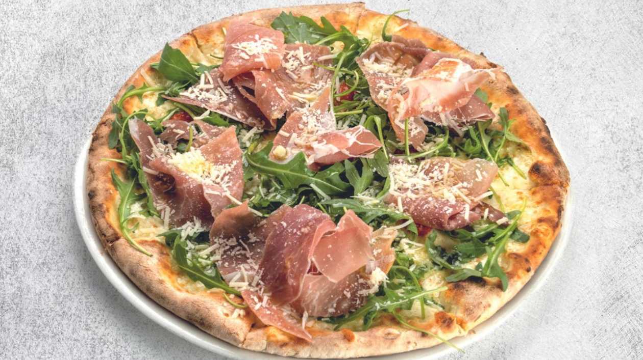 Rocca & Prosciutto Pizza