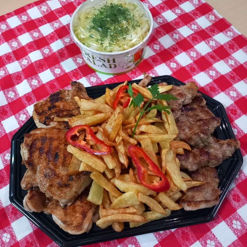 Pork Neck And Chicken Thigh (4 People)