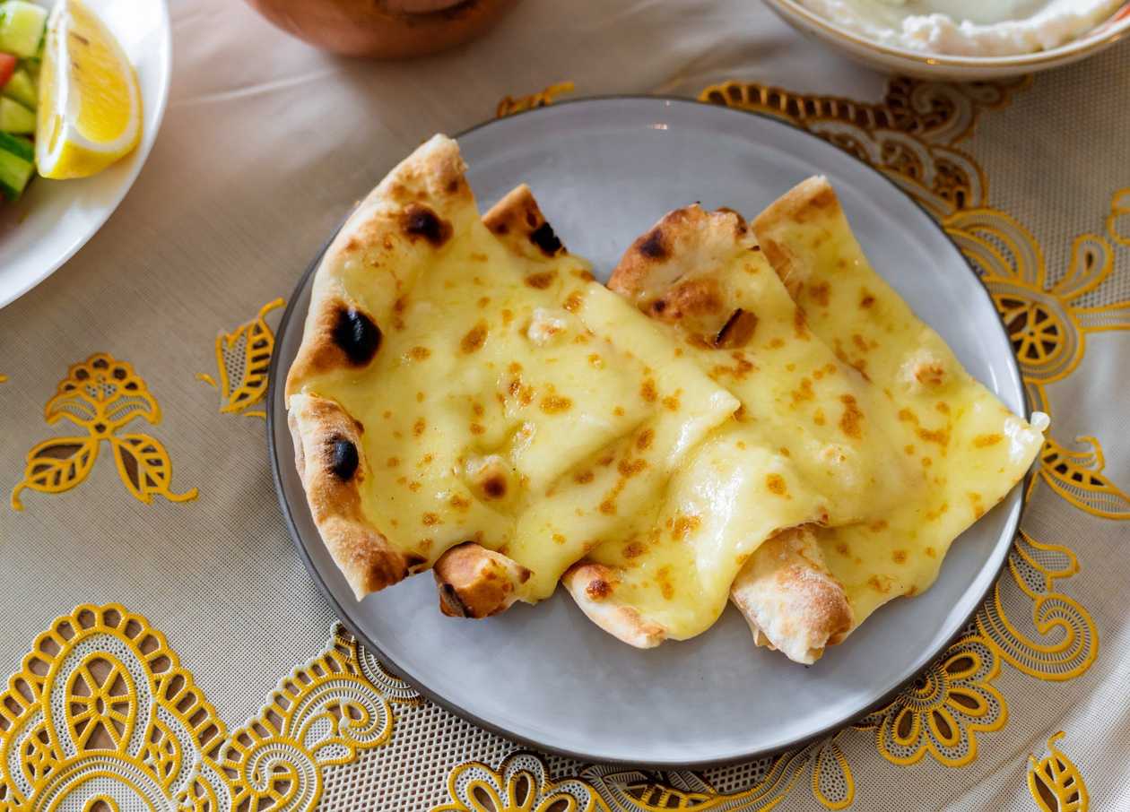 Cheese Naan