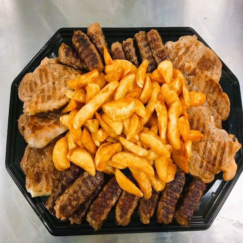 Pork Neck And Mici (6 People)