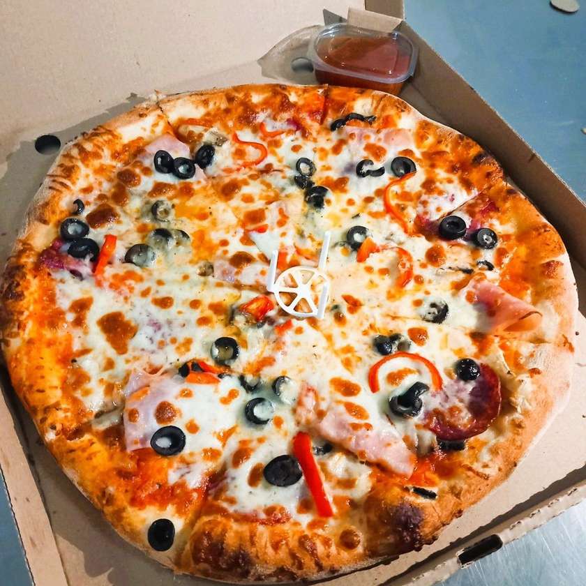 Pizza La Strada Large Ø32cm 1+1
