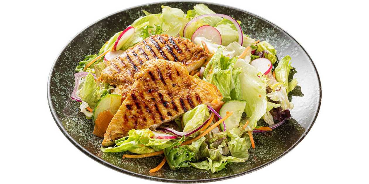 Summer Salad with Grilled Chicken