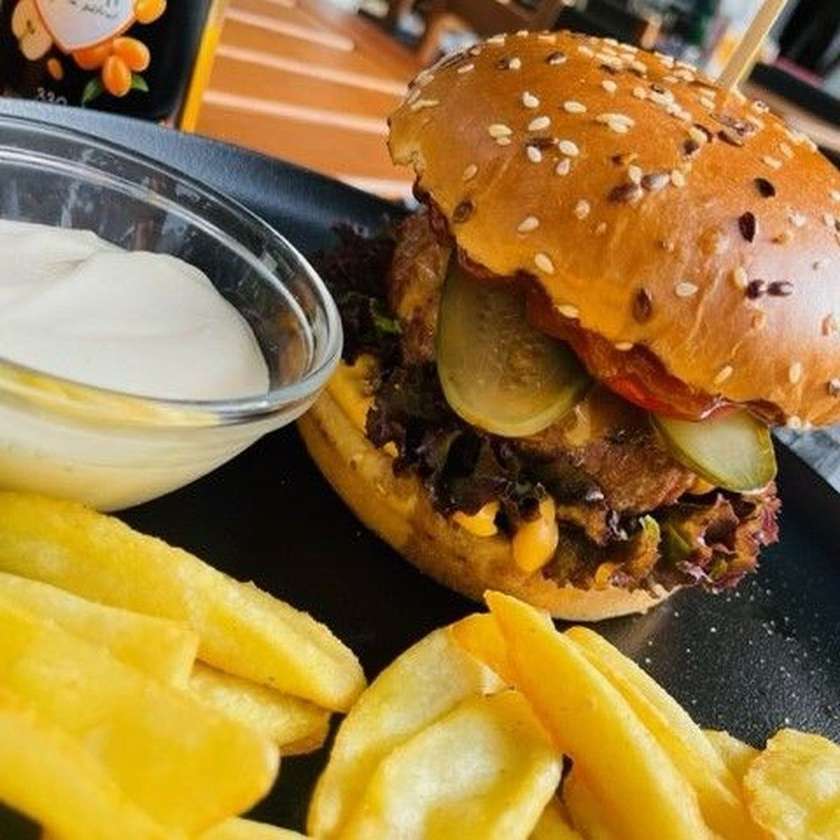 Angus Beef Burger