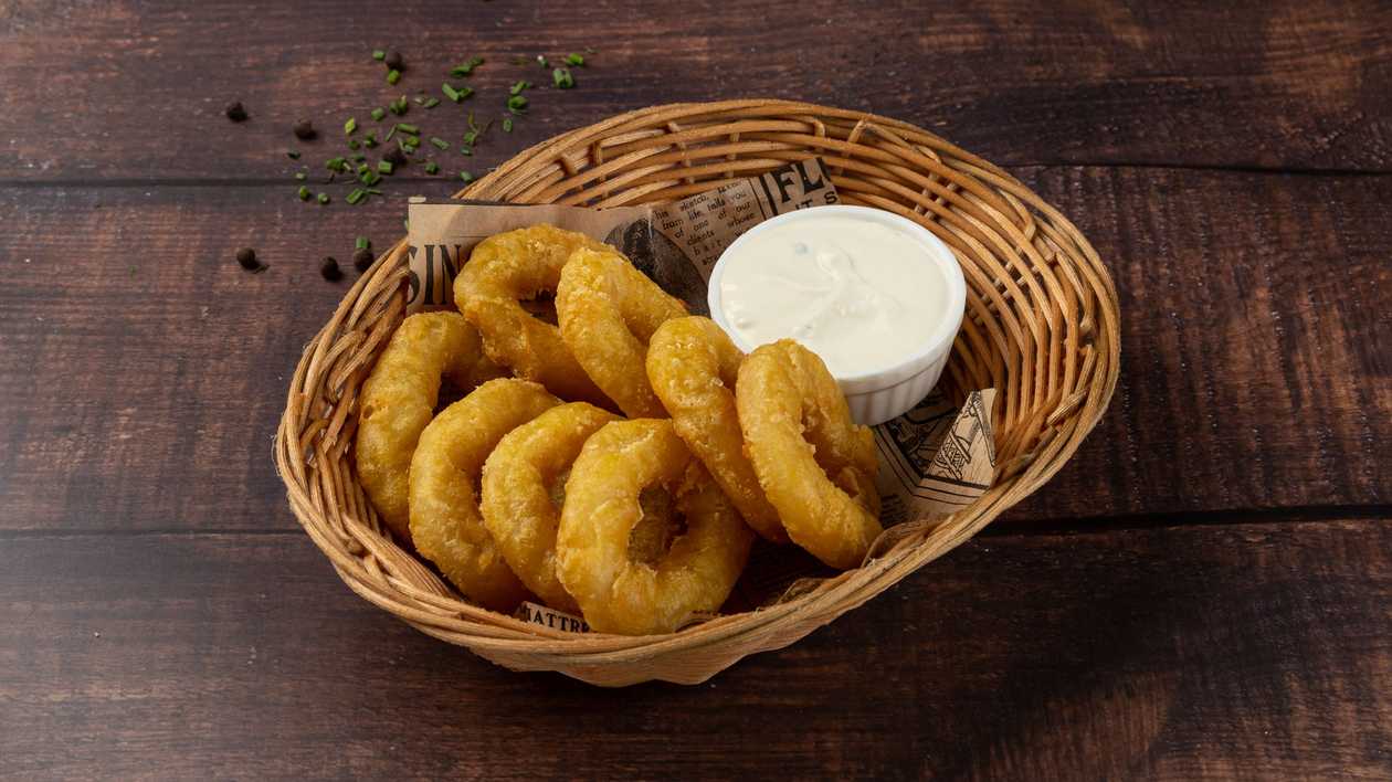 Calamari rings with Lemon Greens sauce