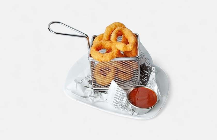 Cibulové Kroužky s BBQ Omáčkou