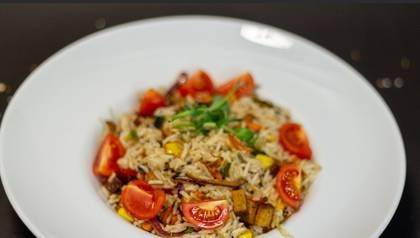 Basmati rice with vegetables and tofu