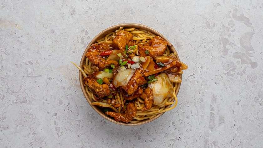 Wok Crispy Chicken Hoisin Noodles