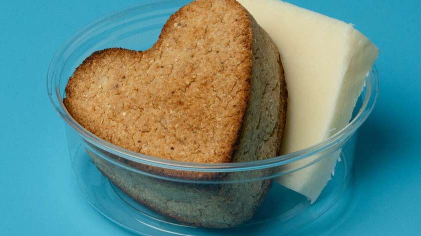 Corn bread and cheese
