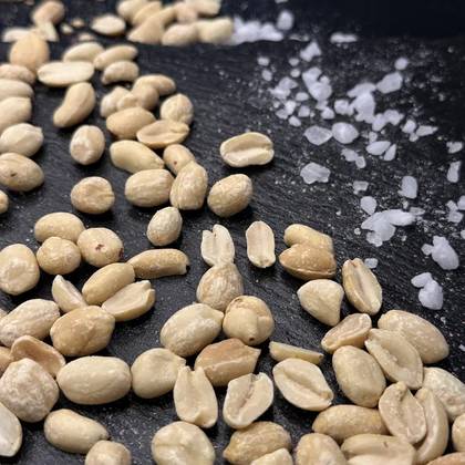 Roasted Peanuts with Veal and Ajika Flavor