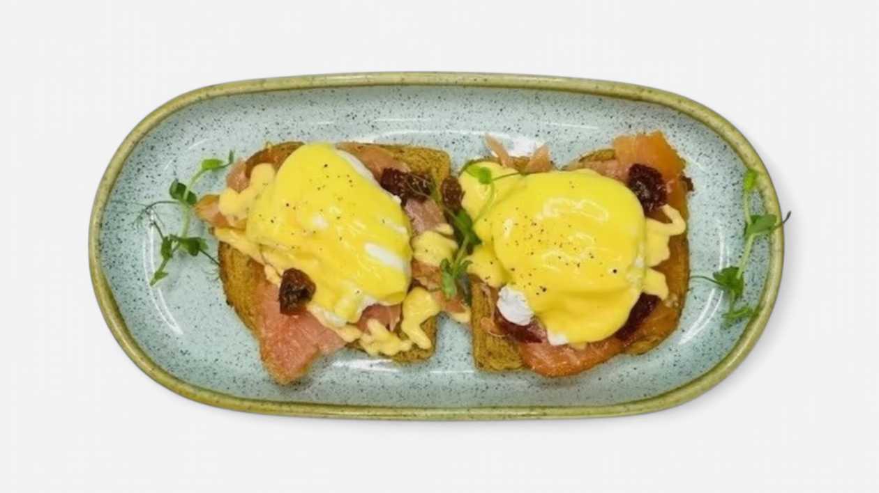 Eggs Royale